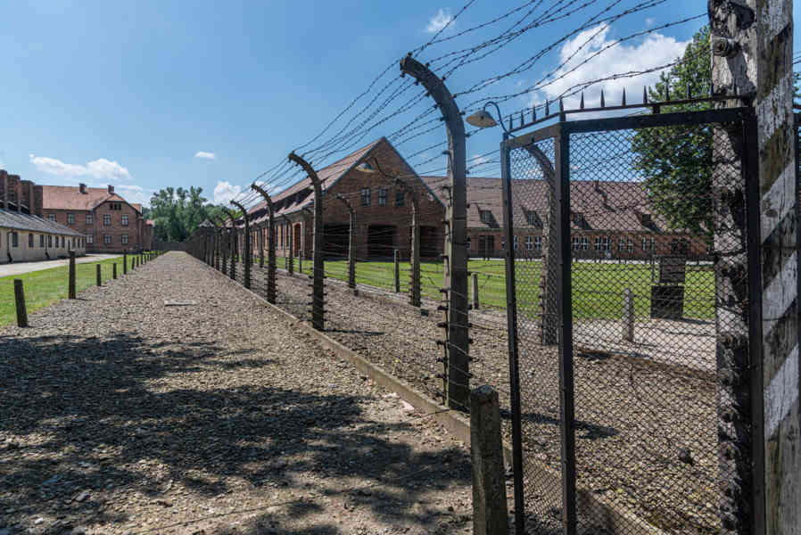 Polonia 006 - Auschwitz I.jpg